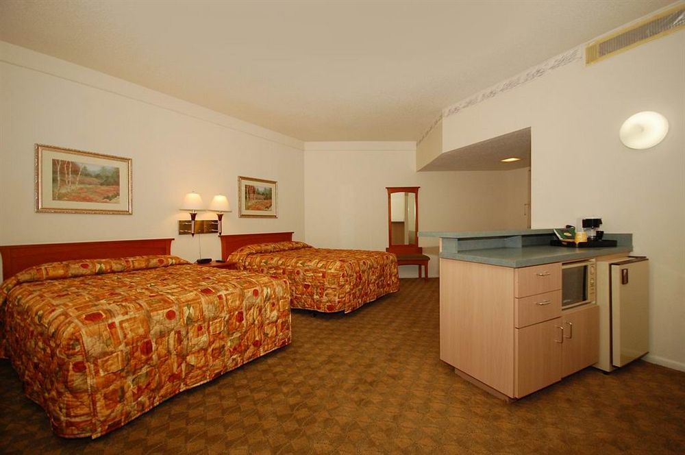 Windemere Hotel & Conference Center Меса Экстерьер фото